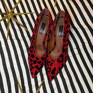 Topshop red leopard pointed toe heels size 37 (6.5/7)